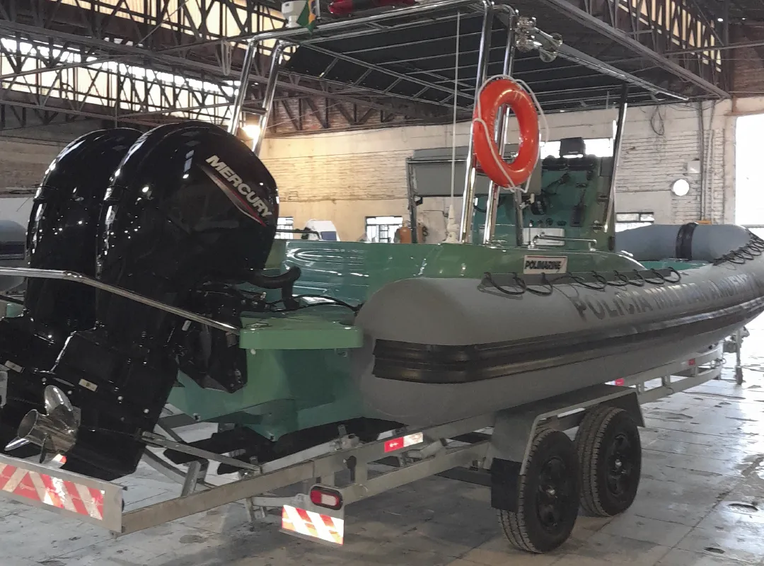 polimarine-embarcacoes-RIB800-1_37_11zon