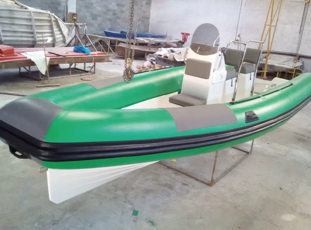 polimarine-embarcacoes-fx600-3