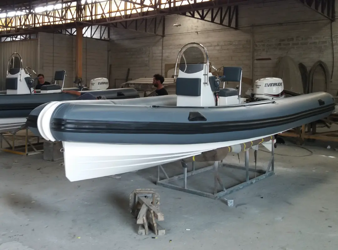 polimarine-embarcacoes-fx600